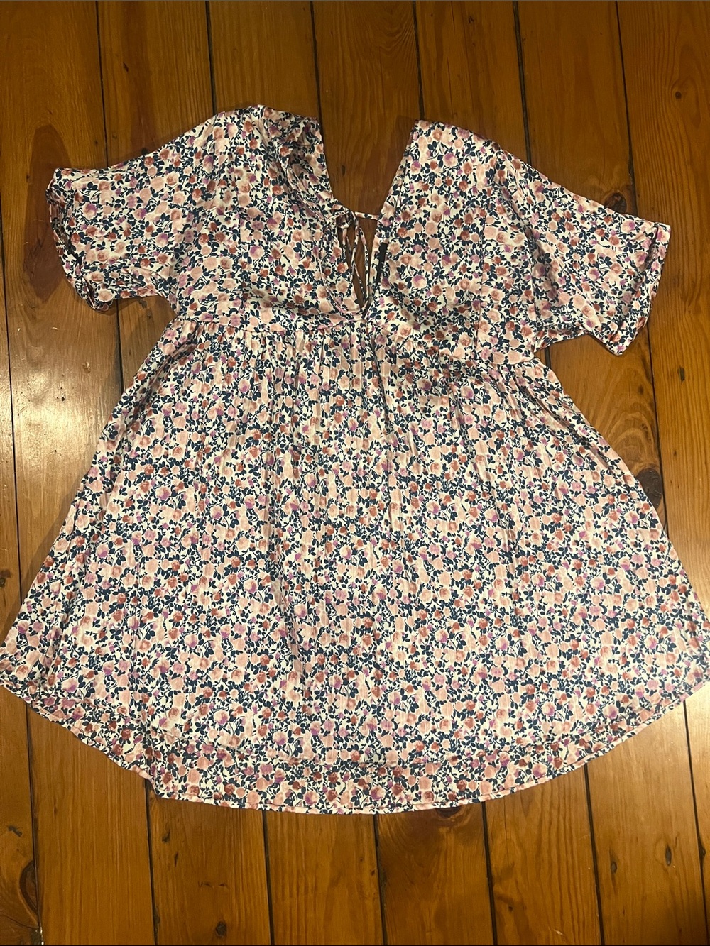 Lulu's Express Yourself Floral Satin Babydoll Dress Size Medium
